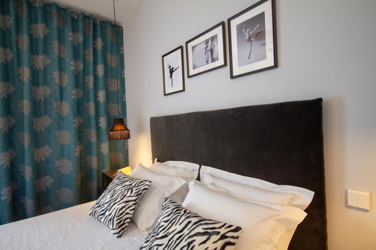 Sweet Arts Apartment