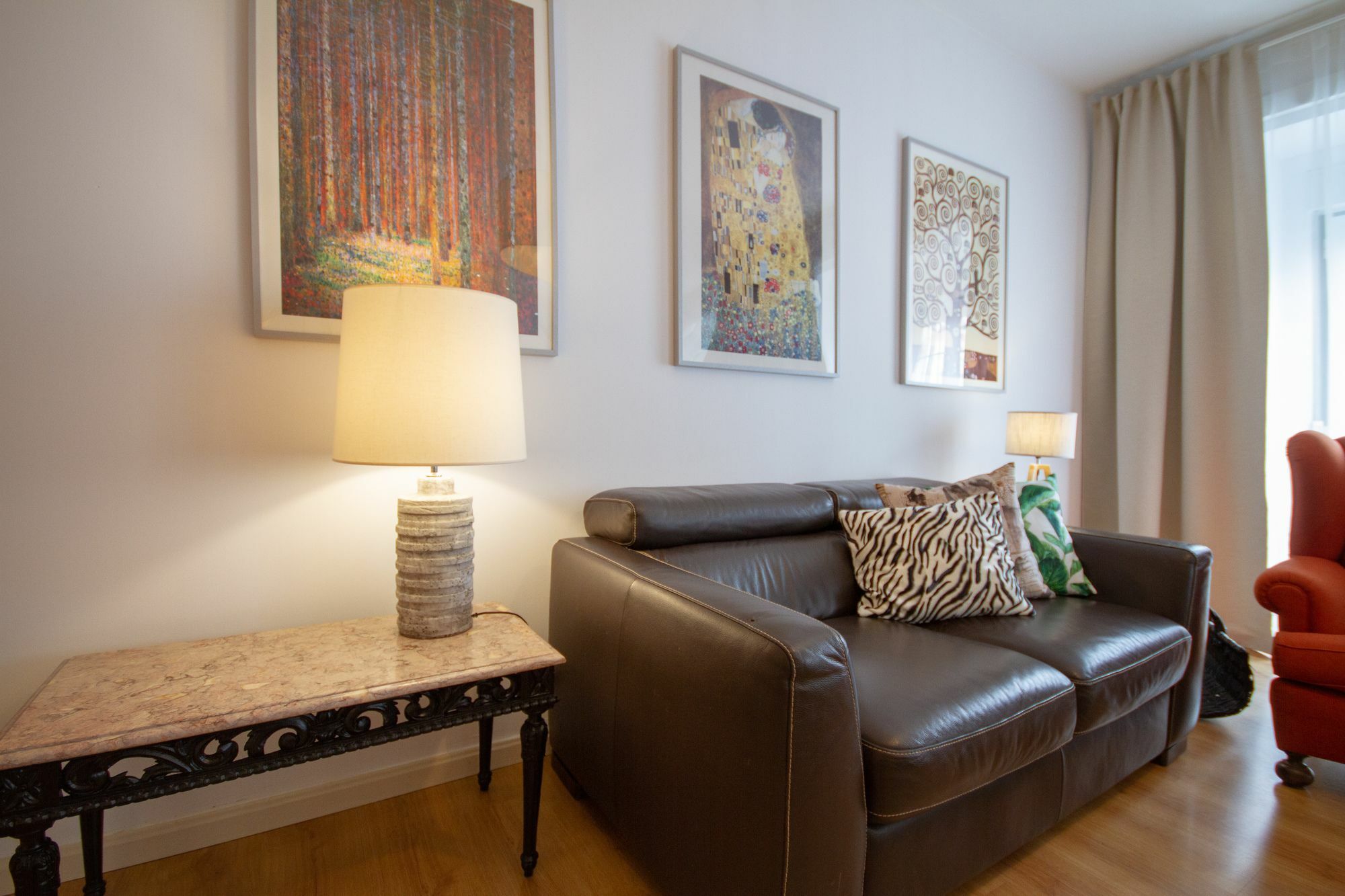 Apartment Sweet Arts